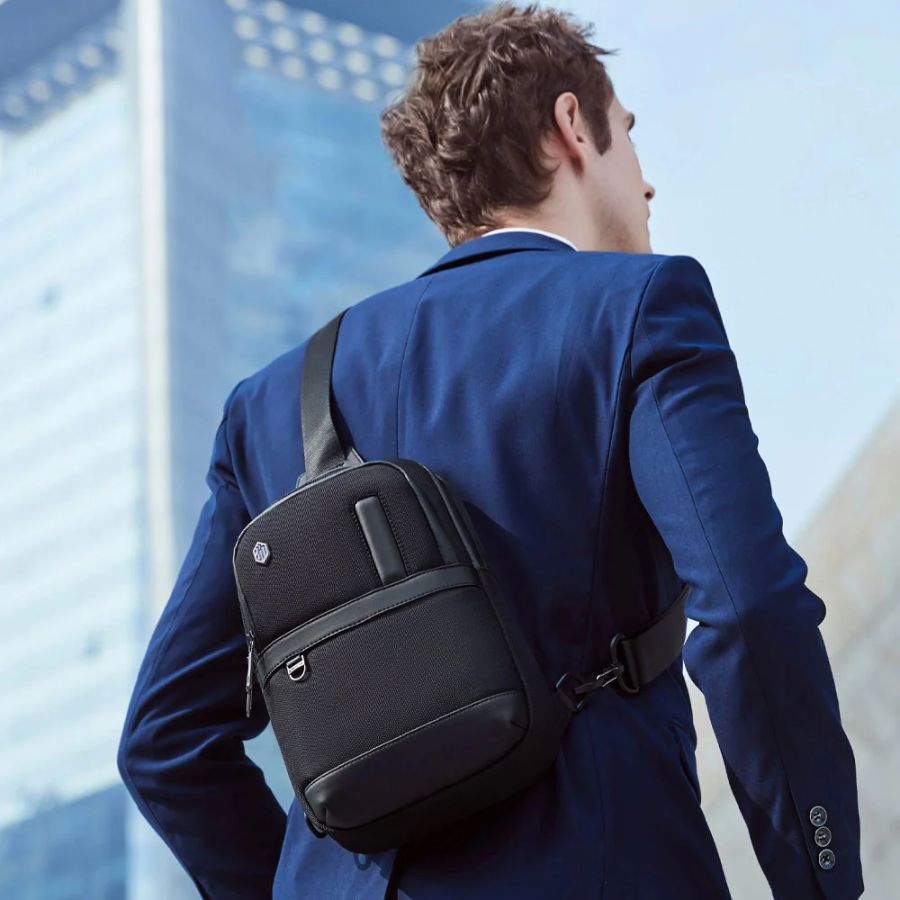 کیف کراس بادی آرکتیک هانتر مدل Arctic Hunter XB00678